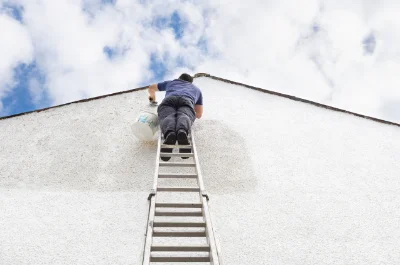 Peinture extérieure à Roure — façades et ravalement